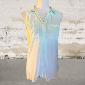 Divided by H&M Light Green Button Down Blouse with Notched Collar Size 4